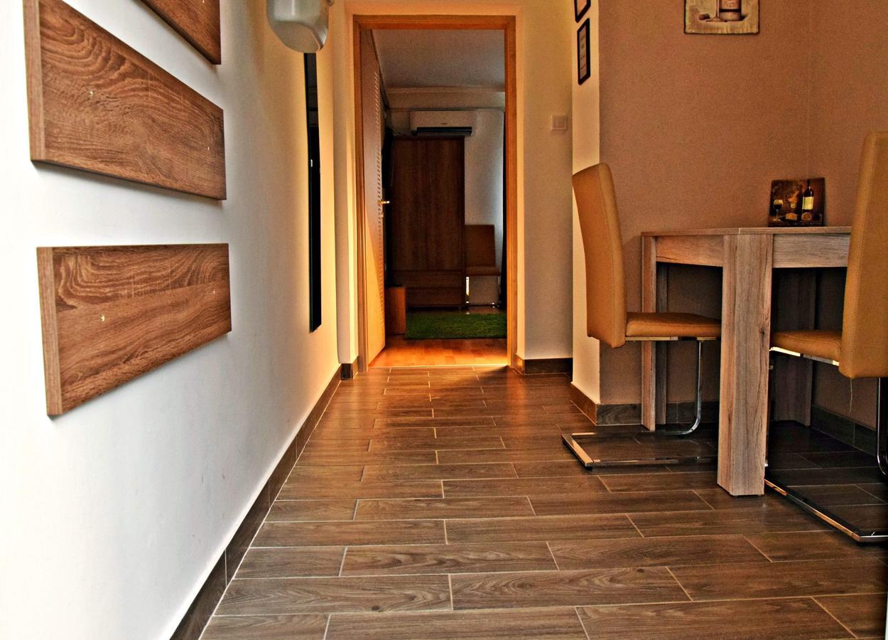 Weninger Studio Apartman Кишкунхалаш Экстерьер фото